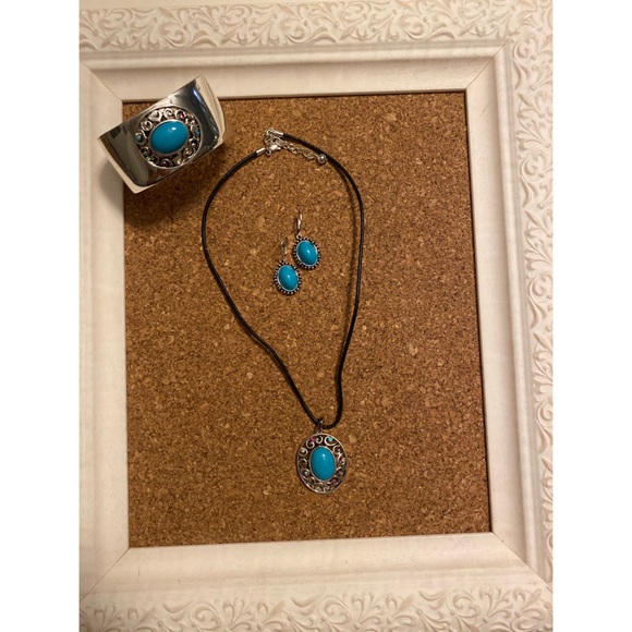 Turquoise and Silver 4pc. Jewelry Set - Picture 1 of 4